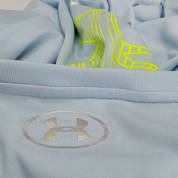 UNDER ARMOUR 'HEATGEAR' LOOSE FIT REFLECTIVE BACK GRAPHIC TEE - Picture 10 of 16